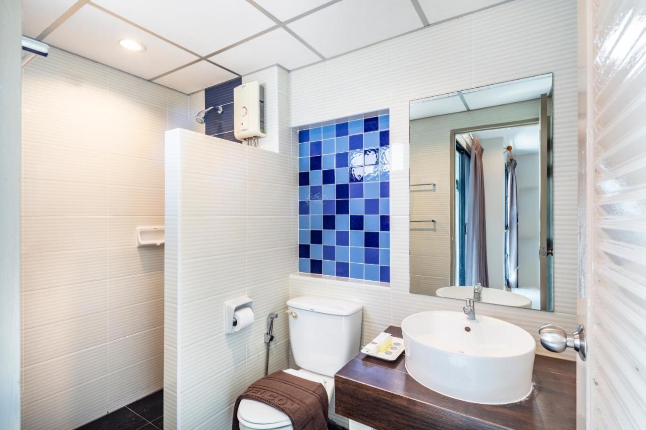Aliz Hotel Нонтхабури Экстерьер фото