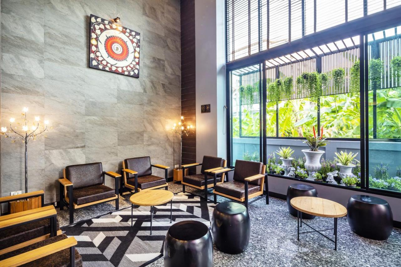 Aliz Hotel Нонтхабури Экстерьер фото